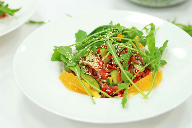 Восхитительный салат «Моника»: радуем близких новым блюдом