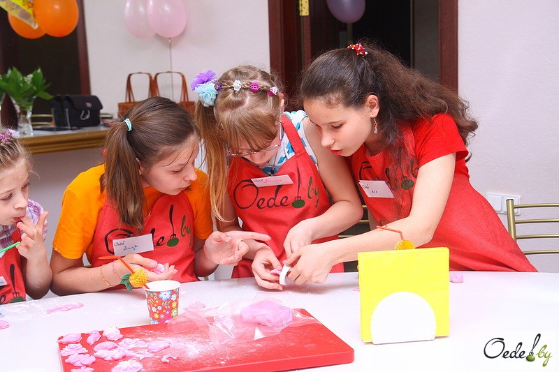 Благотворительный мастер-класс для детей от Иньяцио Роза фото 7