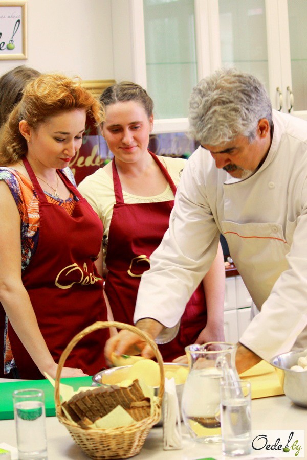 кулинарный мастер-класс «Миксы из куриного мяса» с Хулио Риверо фото 4