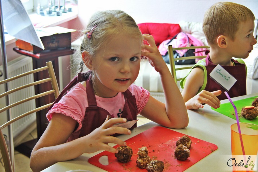 Мастер-класс для детей по приготовлению десертов в Кулинарной школе Oede фото 14