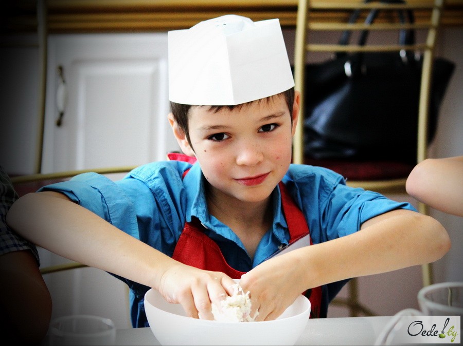 День рождения для ребенка на кухне школы Oede фото 2