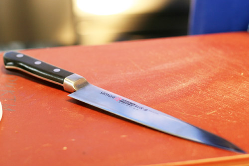 Японские кухонные ножи Samura
