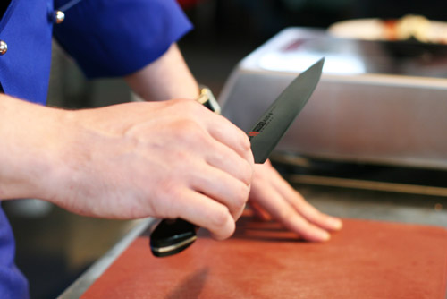 Японские кухонные ножи Samura