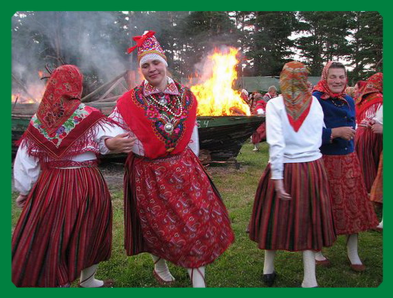 Гуляния на Янов день в Эстонии