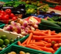 Мингорисполком будет контролировать цены на продажу фруктов и овощей в сезонных палатках