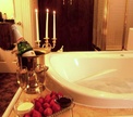 Романтический ужин в ванной