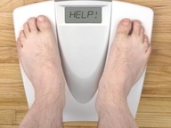 Если вес начал стремительно увеличиваться, значит нужно срочно садиться на строжайшую диету