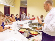 Мастер-класс по итальянской кухне с шеф-поваром "Бистро Де Люкс" Антоном Калеником