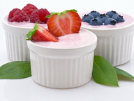 Пробиотические йогурты, с чем их едят?
