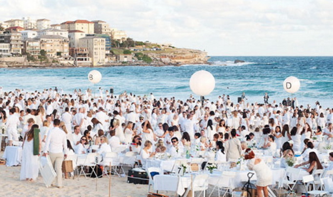 Тайный «ужин в белом» прошел в Сиднее