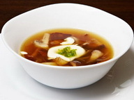 Японский суп с грибами и луком