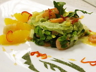 Салат с авокадо-кремом и креветками от Дениса Светова