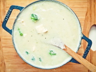Крем-суп с брокколи и куриной грудкой