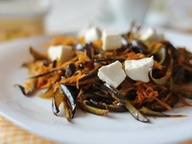 Салат из моркови и шкурок баклажана с сыром Фету